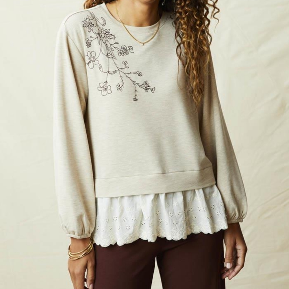 NWT Matilda Jane Women's Spring Bouquet Floral Eyelet Sweatshirt